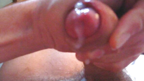 Ashley Lane pakliuvom į jos shaved pūlingą jo didelis gaidys